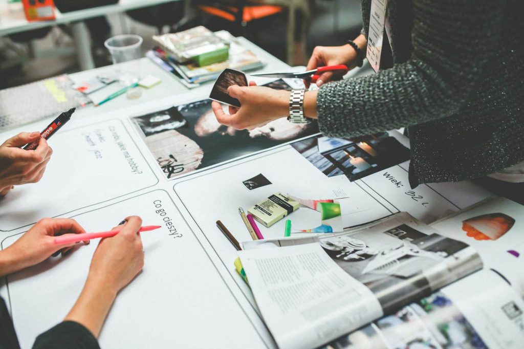 ¿Qué es mejor estudiar marketing o publicidad?